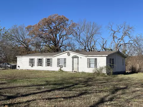 1809 1811 1813 East Front St, Galena, KS 66739