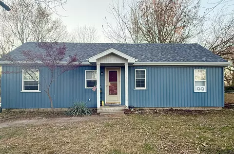 1835 N Burton Ave, Springfield, MO 65803