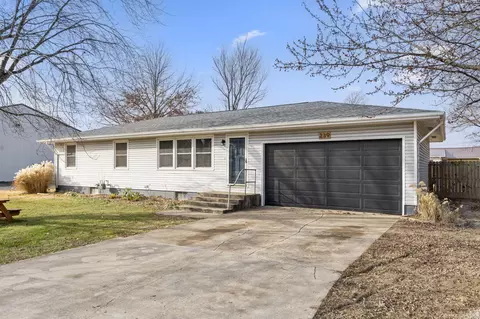 239 Scenic St, Marshfield, MO 65706 photo 2