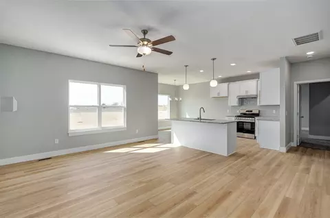 611 N Quantum Ct, Nixa, MO 65714 photo 5