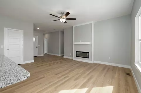 611 N Quantum Ct, Nixa, MO 65714 photo 7