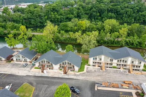 403 Veterans Blvd #204, Branson, MO 65616 photo 4