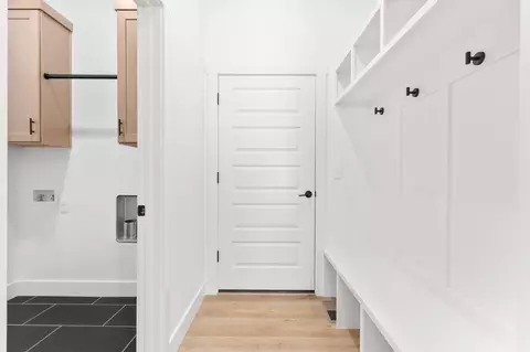 Entry Way - 2051 E Will St, Republic, MO 65738 photo 5 of 6