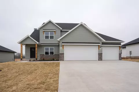 Exterior - 2129 E Will St, Republic, MO 65738 photo 3 of 8