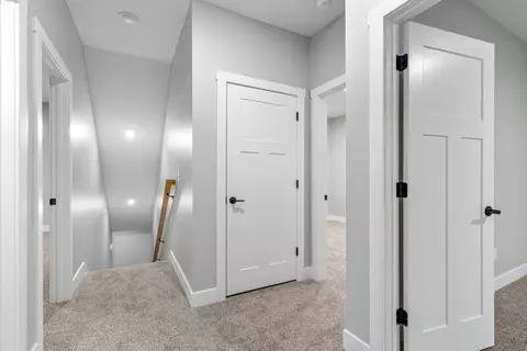 Entry Way - 2129 E Will St, Republic, MO 65738 photo 4 of 4