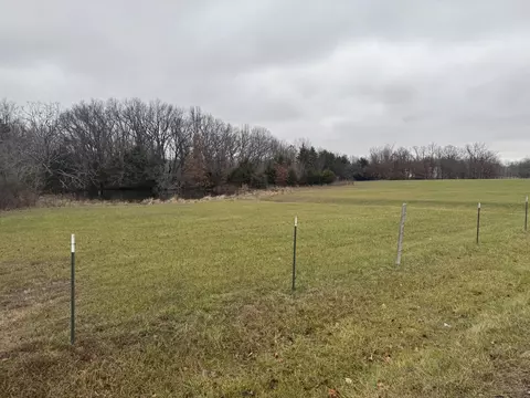 137 Stonebrooke Dr, Marshfield, MO 65706 photo 2
