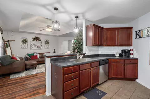 713 W Christopher Ln, Clever, MO 65631 photo 14