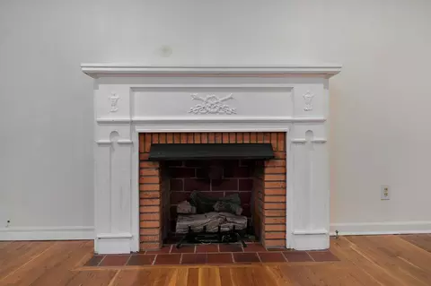 2364 E Manchester St, Springfield, MO 65804 photo 5