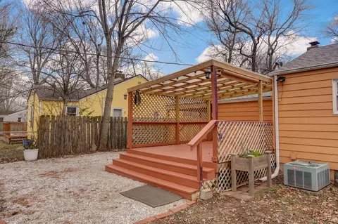 2364 E Manchester St, Springfield, MO 65804 photo 21