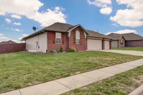1204 N Silo Dr, Ozark, MO 65721 photo 4