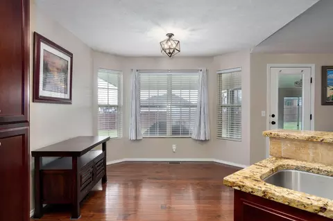 1204 N Silo Dr, Ozark, MO 65721 photo 17