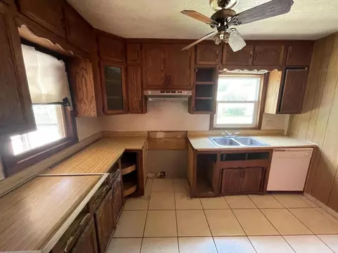 2115 N Kansas Ave, Springfield, MO 65803 photo 9