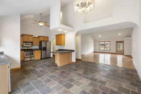 3641 S Linden Ave, Springfield, MO 65804 photo 12