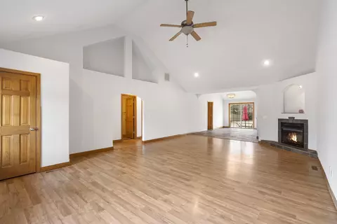 3641 S Linden Ave, Springfield, MO 65804 photo 6