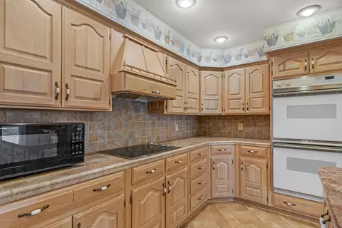 4374 E Misty Woods St, Springfield, MO 65809 photo 21