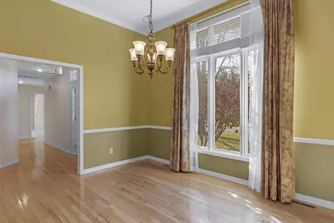 4374 E Misty Woods St, Springfield, MO 65809 photo 9