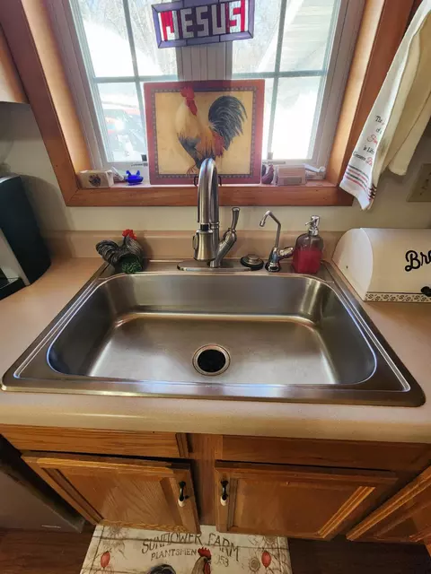 Kitchen - 610 Double O Nine Rd, Reeds Spring, MO 65737 photo 2 of 4