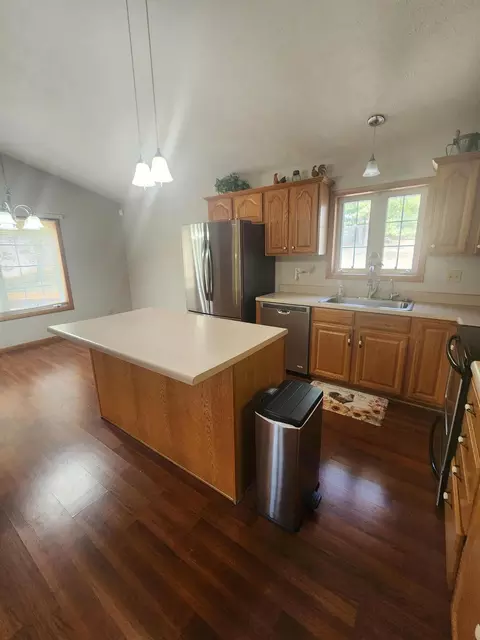 Kitchen - 610 Double O Nine Rd, Reeds Spring, MO 65737 photo 4 of 4