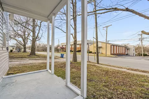 2546 N Broadway Ave, Springfield, MO 65803 photo 4