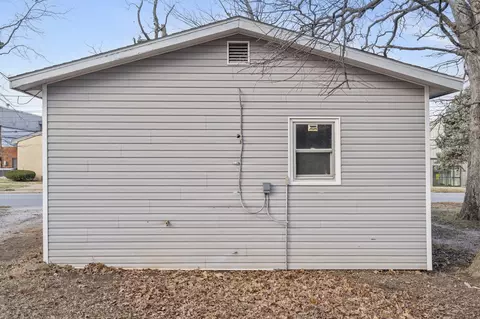 2546 N Broadway Ave, Springfield, MO 65803 photo 24