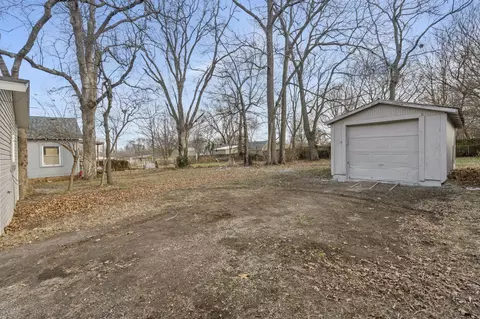 2546 N Broadway Ave, Springfield, MO 65803 photo 21