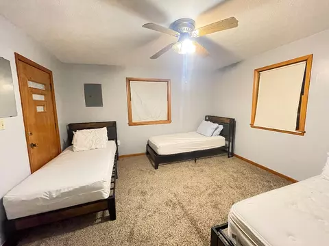 2260 N Travis Ave, Springfield, MO 65803 photo 7