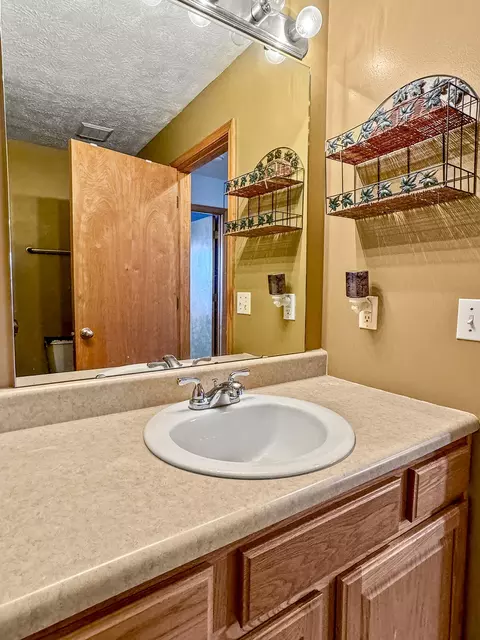 4452 W Madison St, Springfield, MO 65802 photo 31