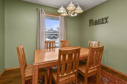 4452 W Madison St, Springfield, MO 65802 photo 16