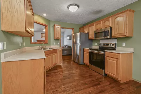 4452 W Madison St, Springfield, MO 65802 photo 10