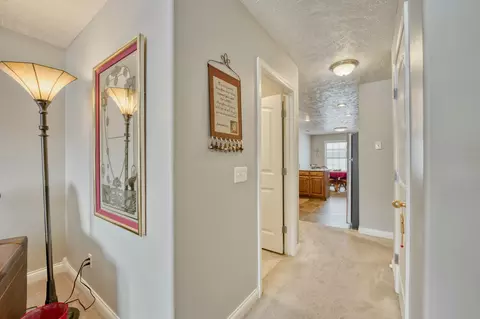 2105 W Swallow St, Springfield, MO 65810 photo 5