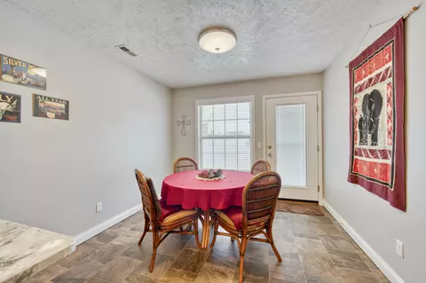 2105 W Swallow St, Springfield, MO 65810 photo 11