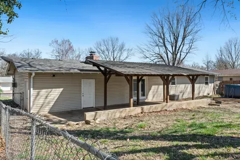 2107 S Oak Grove Ave, Springfield, MO 65804 photo 27