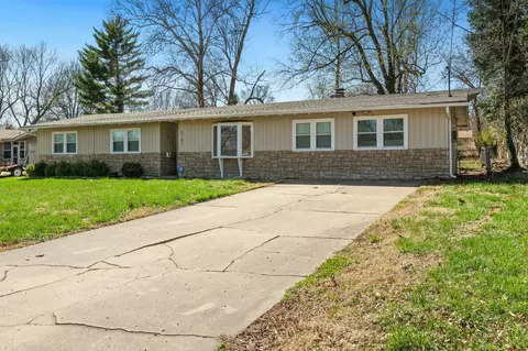 2107 S Oak Grove Ave, Springfield, MO 65804 photo 3