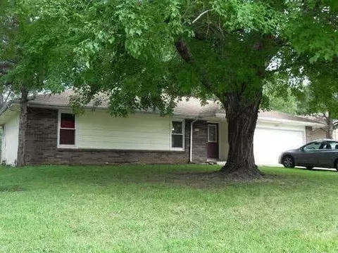 3438 S Clifton Ave, Springfield, MO 65807 photo 1
