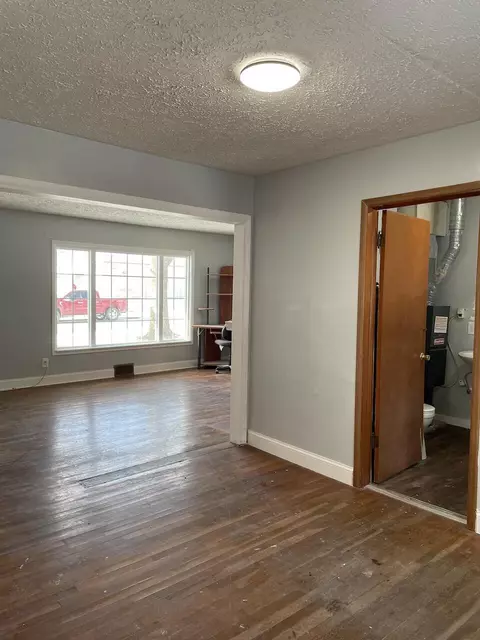 1836 S Robberson Ave, Springfield, MO 65807 photo 15