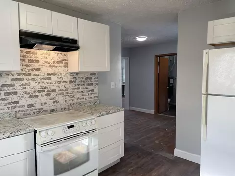 1836 S Robberson Ave, Springfield, MO 65807 photo 14