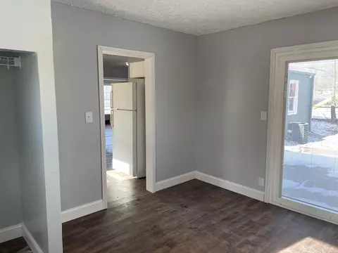 1836 S Robberson Ave, Springfield, MO 65807 photo 12