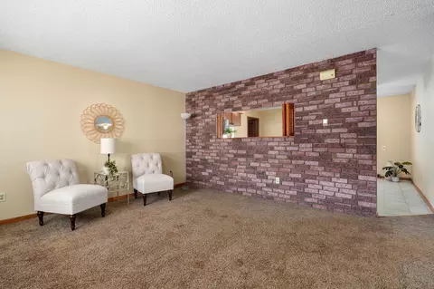 2225 N Fort Ave, Springfield, MO 65803 photo 4