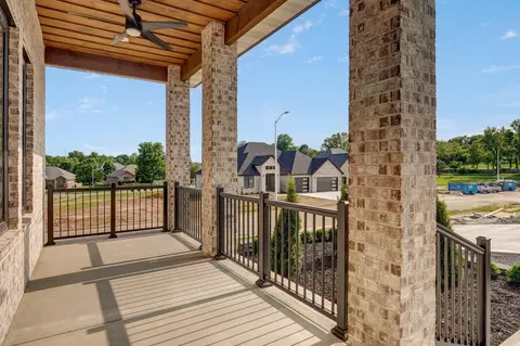 2063 N Sun Valley Dr, Springfield, MO 65802 photo 32