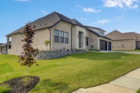 2063 N Sun Valley Dr, Springfield, MO 65802 photo 3