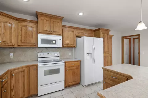 774 E Roubidoux St, Nixa, MO 65714 photo 13