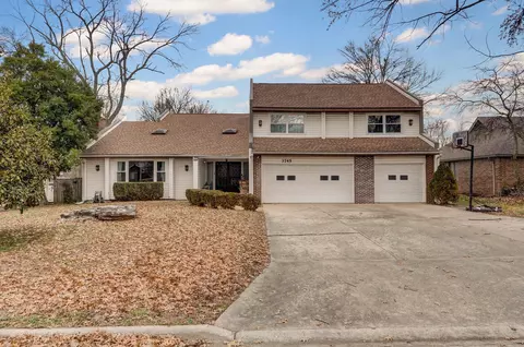 3745 W Maplewood St, Springfield, MO 65807 photo 1