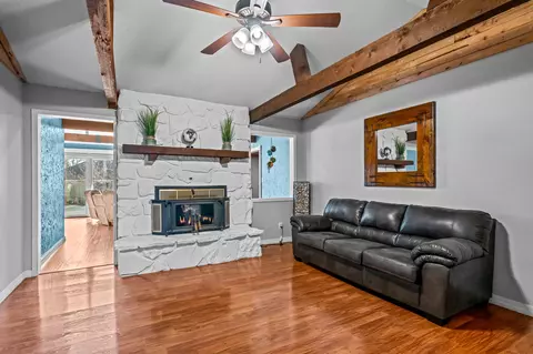 1126 E Woodland St, Springfield, MO 65807 photo 13