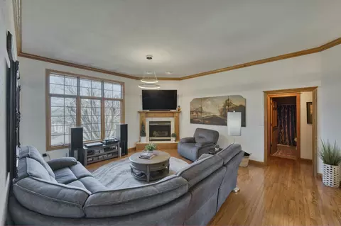 3247 S Linden Ave, Springfield, MO 65804 photo 4