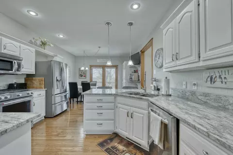 3247 S Linden Ave, Springfield, MO 65804 photo 12