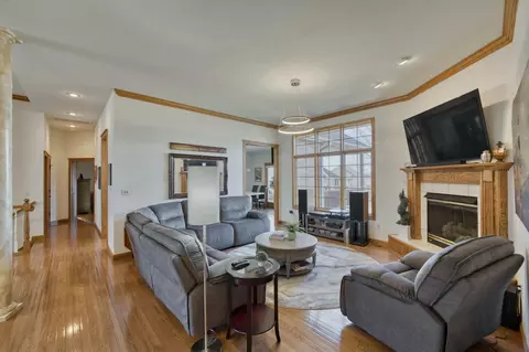 3247 S Linden Ave, Springfield, MO 65804 photo 2