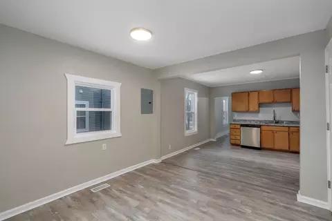2222 N Douglas Ave, Springfield, MO 65803 photo 14