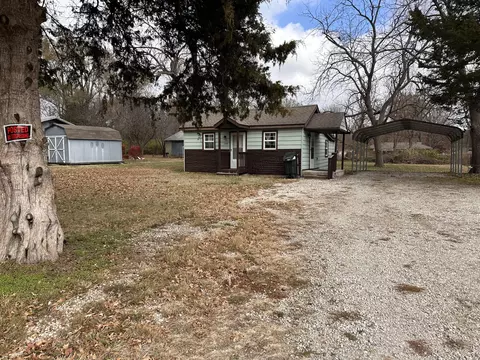 1820 N Patterson Ave, Springfield, MO 65803 photo 2