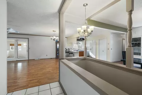 1654 E Richmond St, Springfield, MO 65804 photo 4