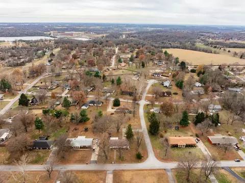 1654 E Richmond St, Springfield, MO 65804 photo 45